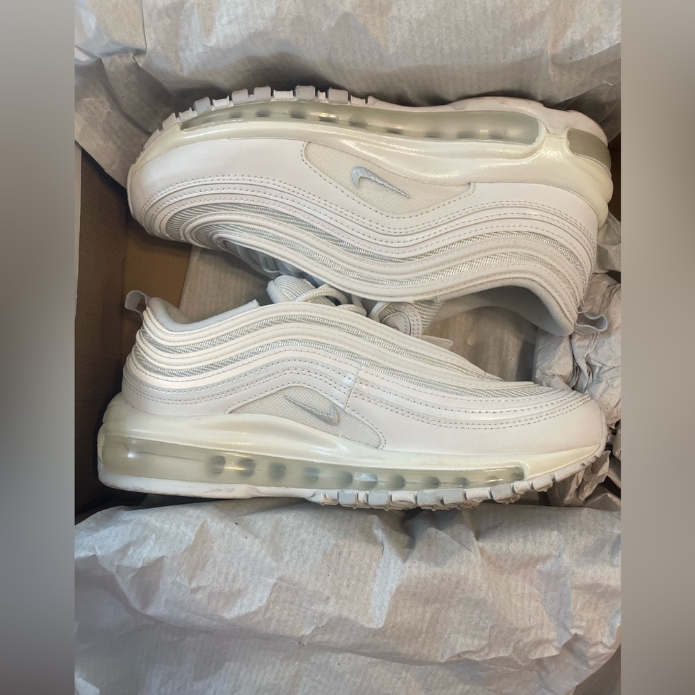 NDS Nike Air Max 97 Pure Platinum White 7.5W No Flaws Worn Twice